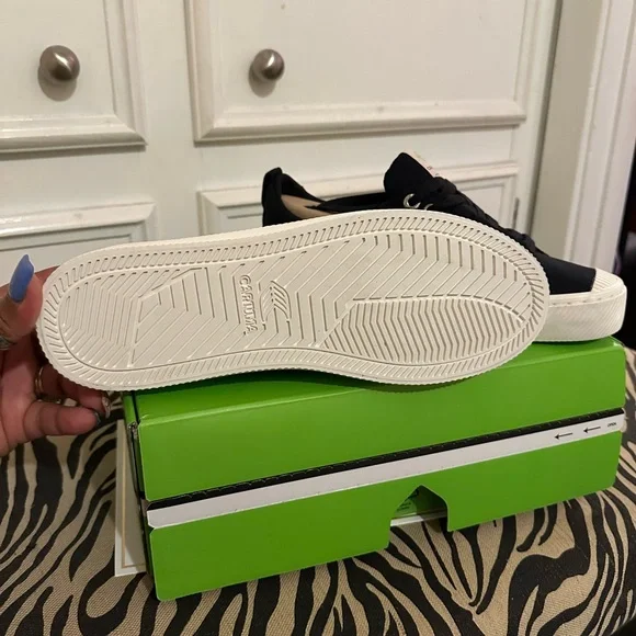 Cariuma OCA low black sneakers sz 8M/9.5W - Picture 3 of 7